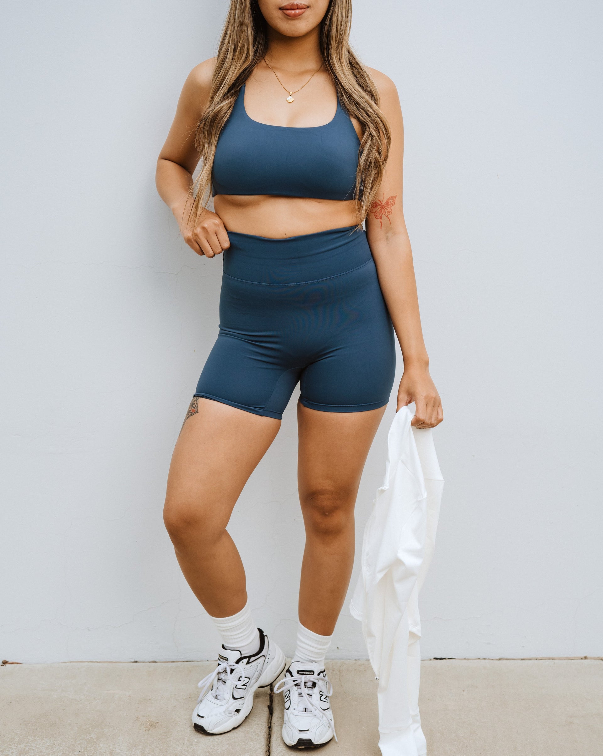 ULTIMATE CRISS CROSS SPORTS BRA