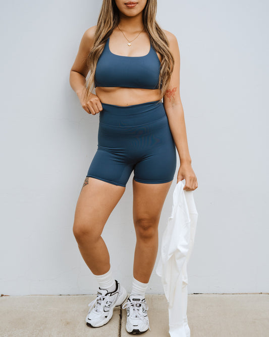 ULTIMATE CRISS CROSS SPORTS BRA